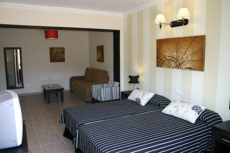 La Aldea Suites