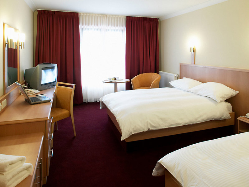 Clayton Hotel Dublin Airport