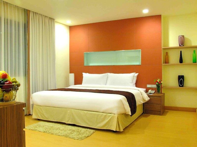 Aspen Suites Sukhumvit Bangkok Hotel by Compass Hospitality