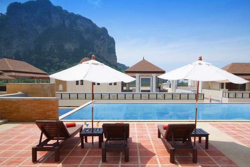 Ao Nang Cliff Beach Resort