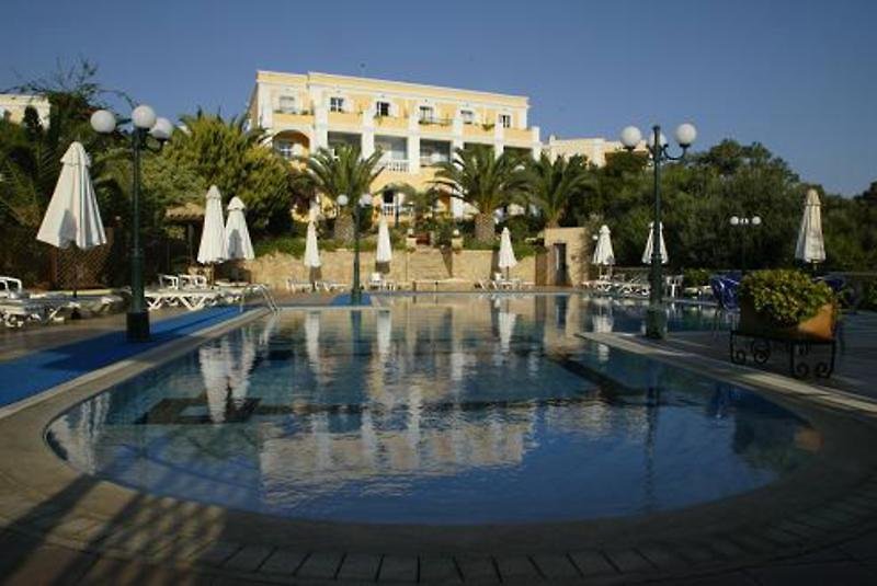 Crithonis Paradise Hotel