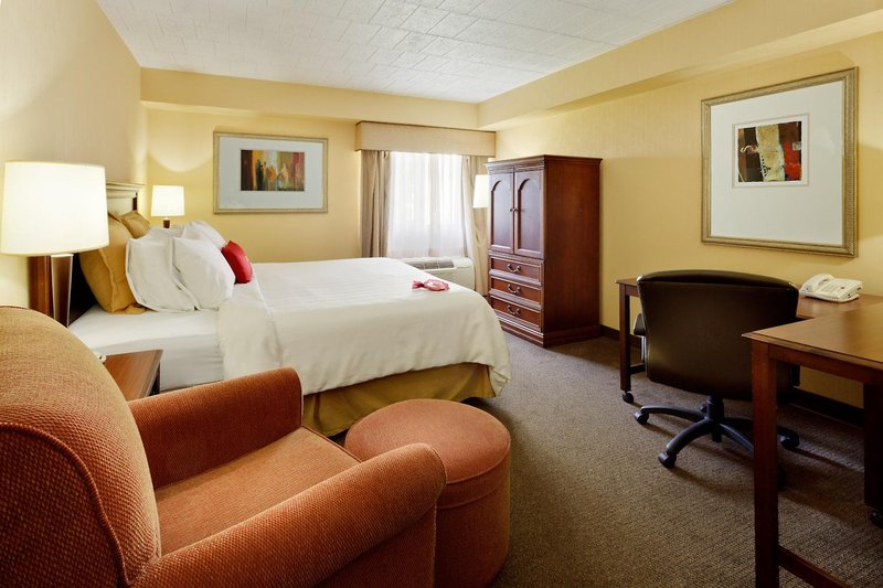 Fairfield Inn & Suites Paramus