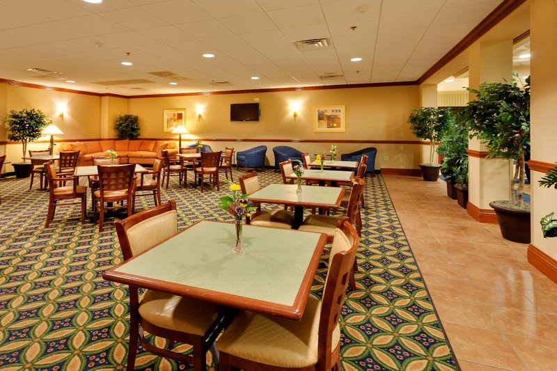 Fairfield Inn & Suites Paramus