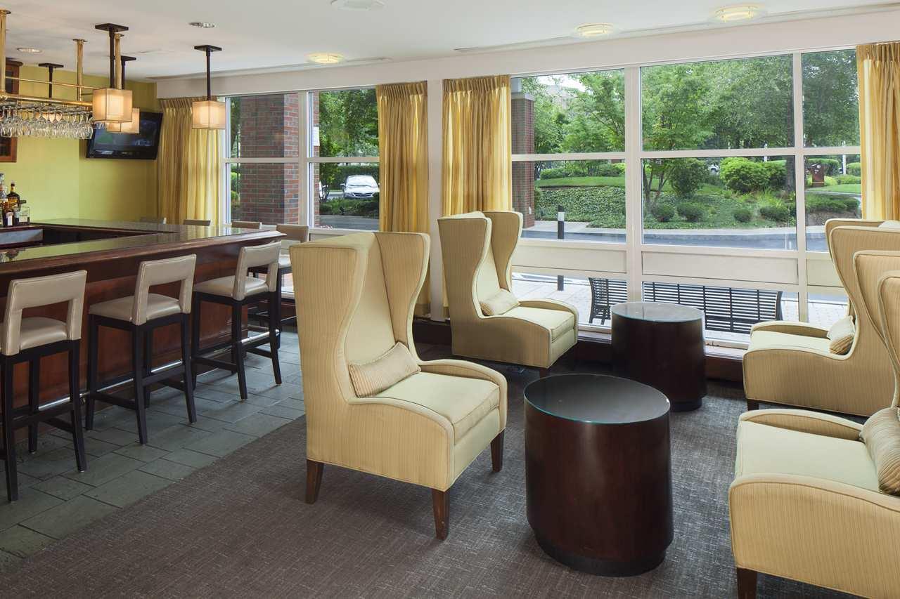 DoubleTree Club by Hilton Hotel Boston Bayside