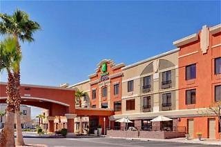 Holiday Inn Express & Suites Henderson