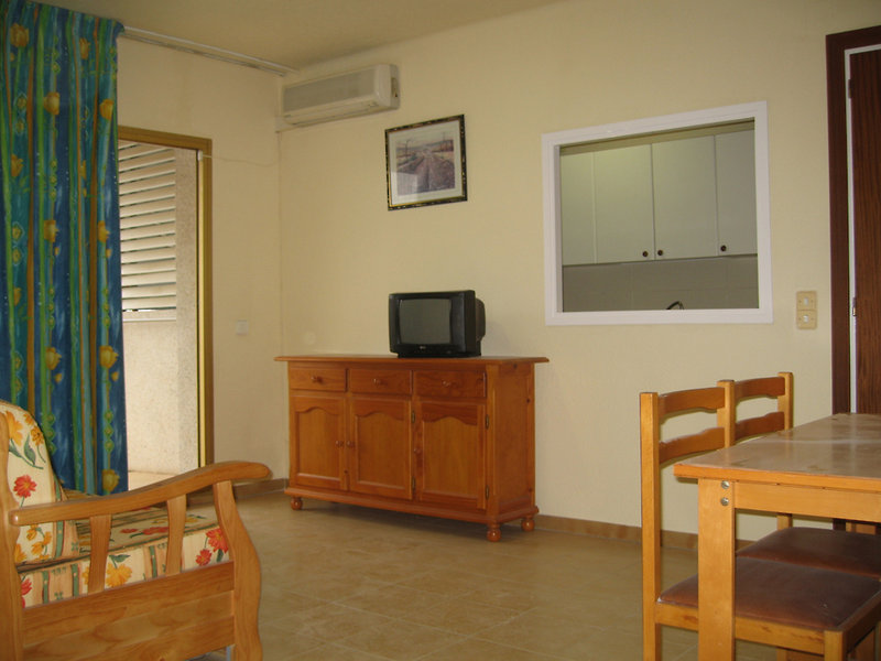 Apartamentos Pins Marina Cambrils Photo