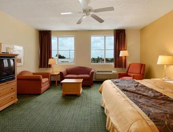 Baymont Inn & Suites Miami Doral