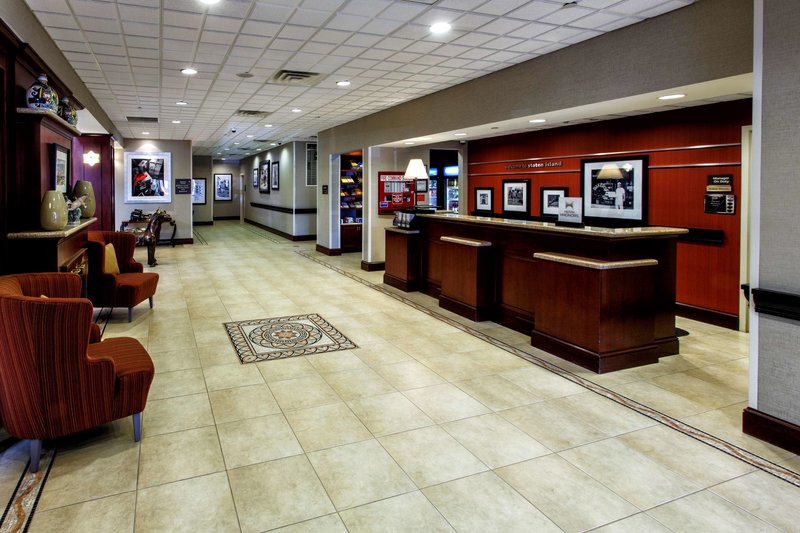 Hampton Inn & Suites Staten Island