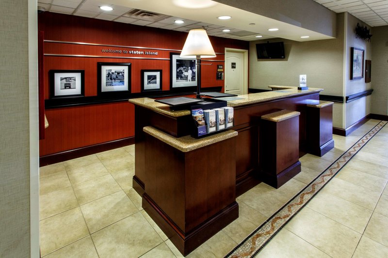 Hampton Inn & Suites Staten Island