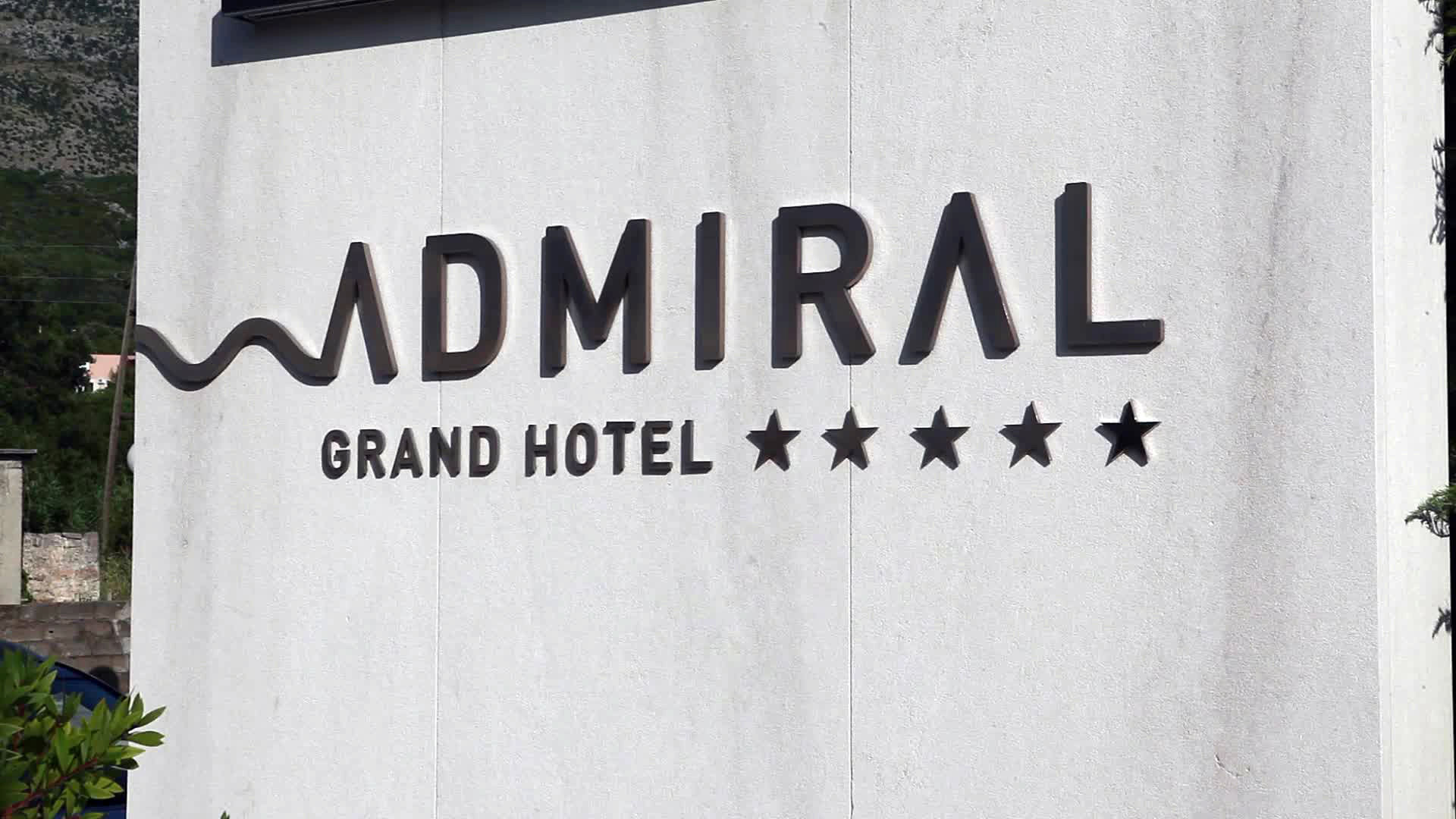 Admiral Grand