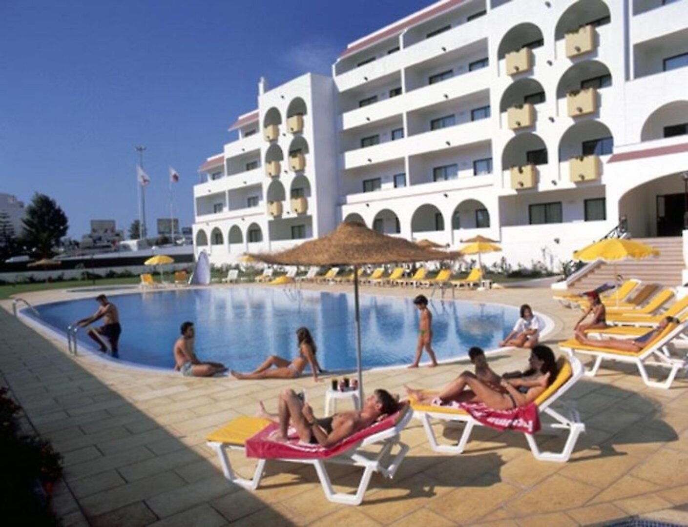 Paladim & Alagoa Mar Aparthotels