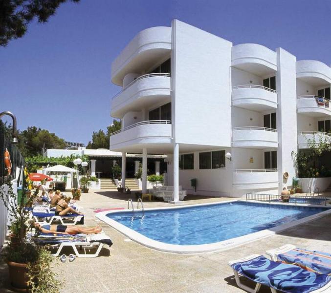 Cubanito Ibiza Suites