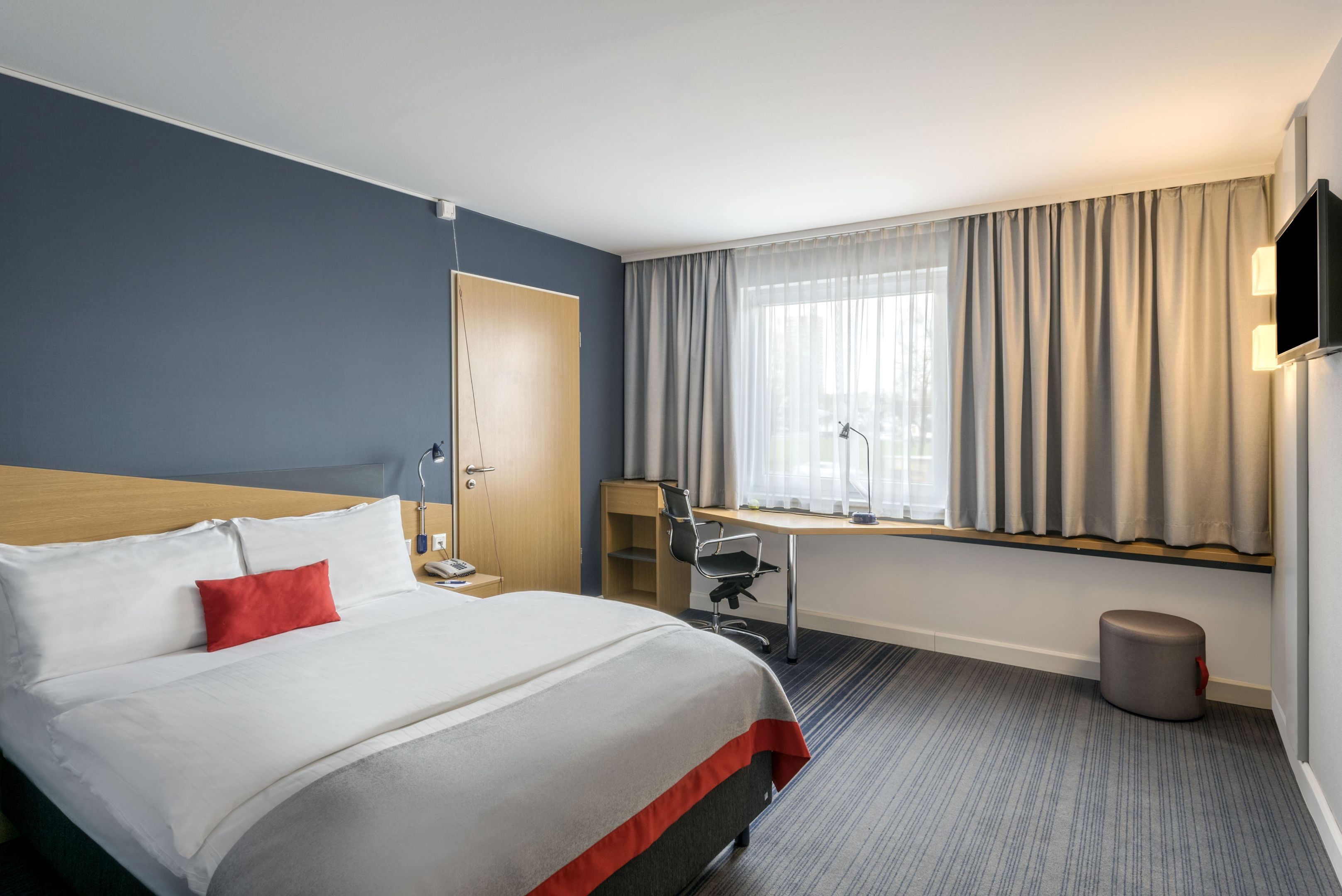 Holiday Inn Express Köln - Mühlheim