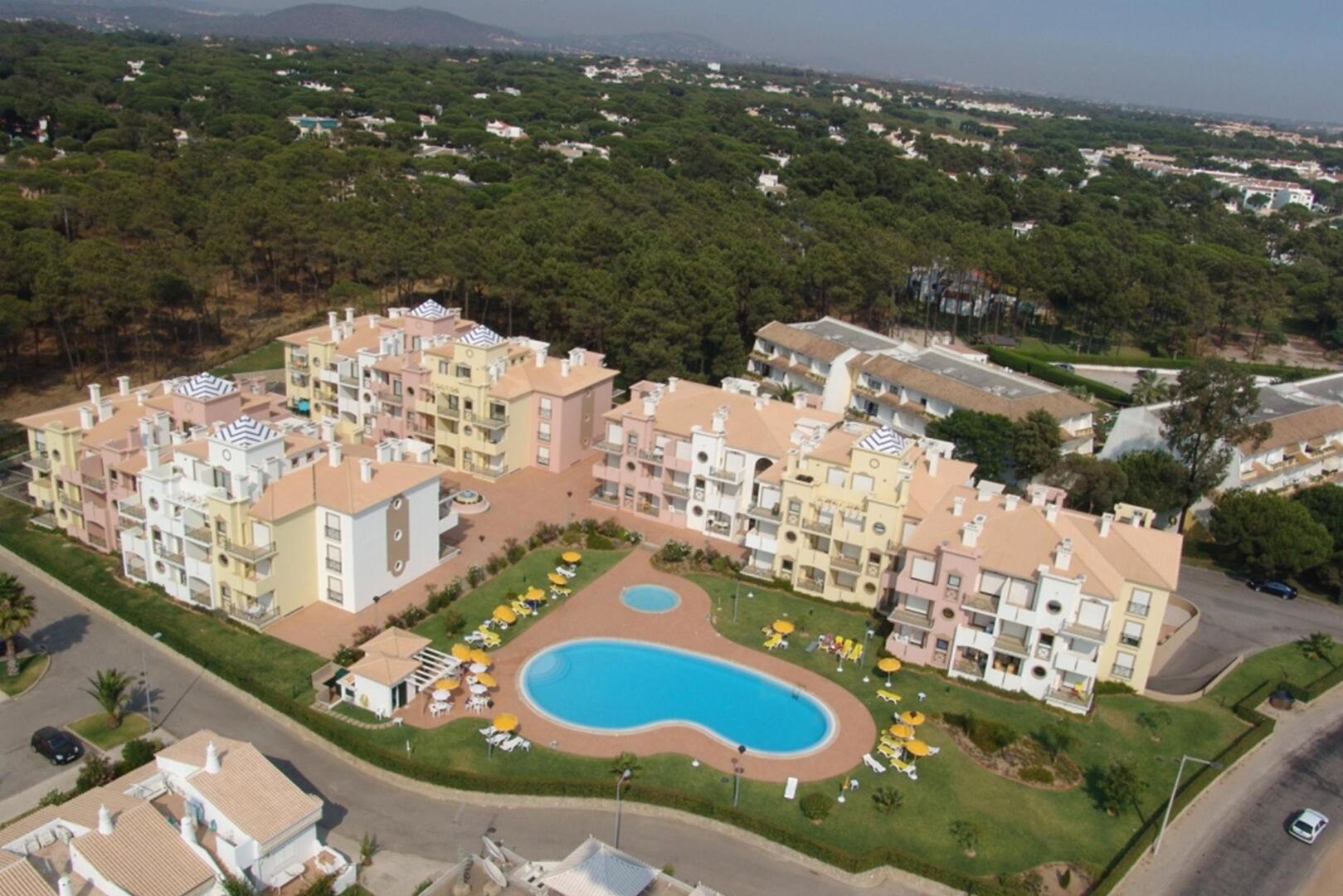 Eden Village Apartamentos