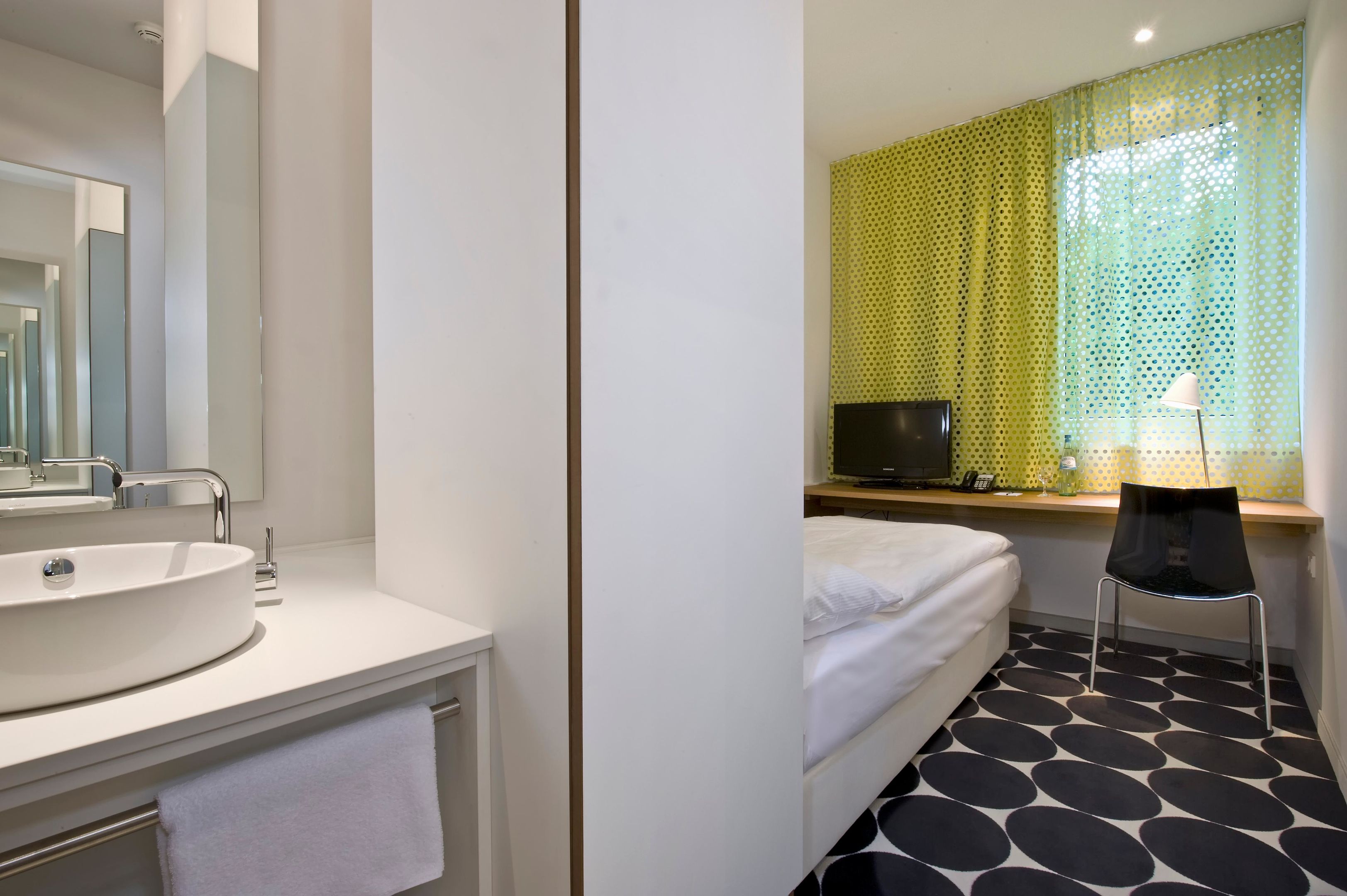 TRYP by Wyndham Frankfurt Hotel