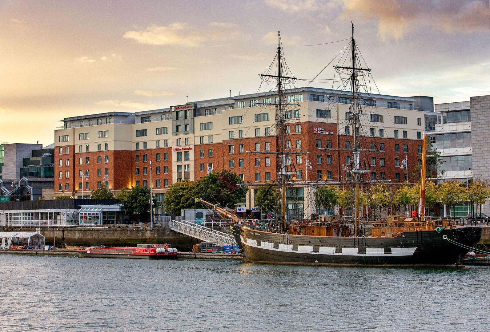 Hilton Garden Inn Dublin Custom House