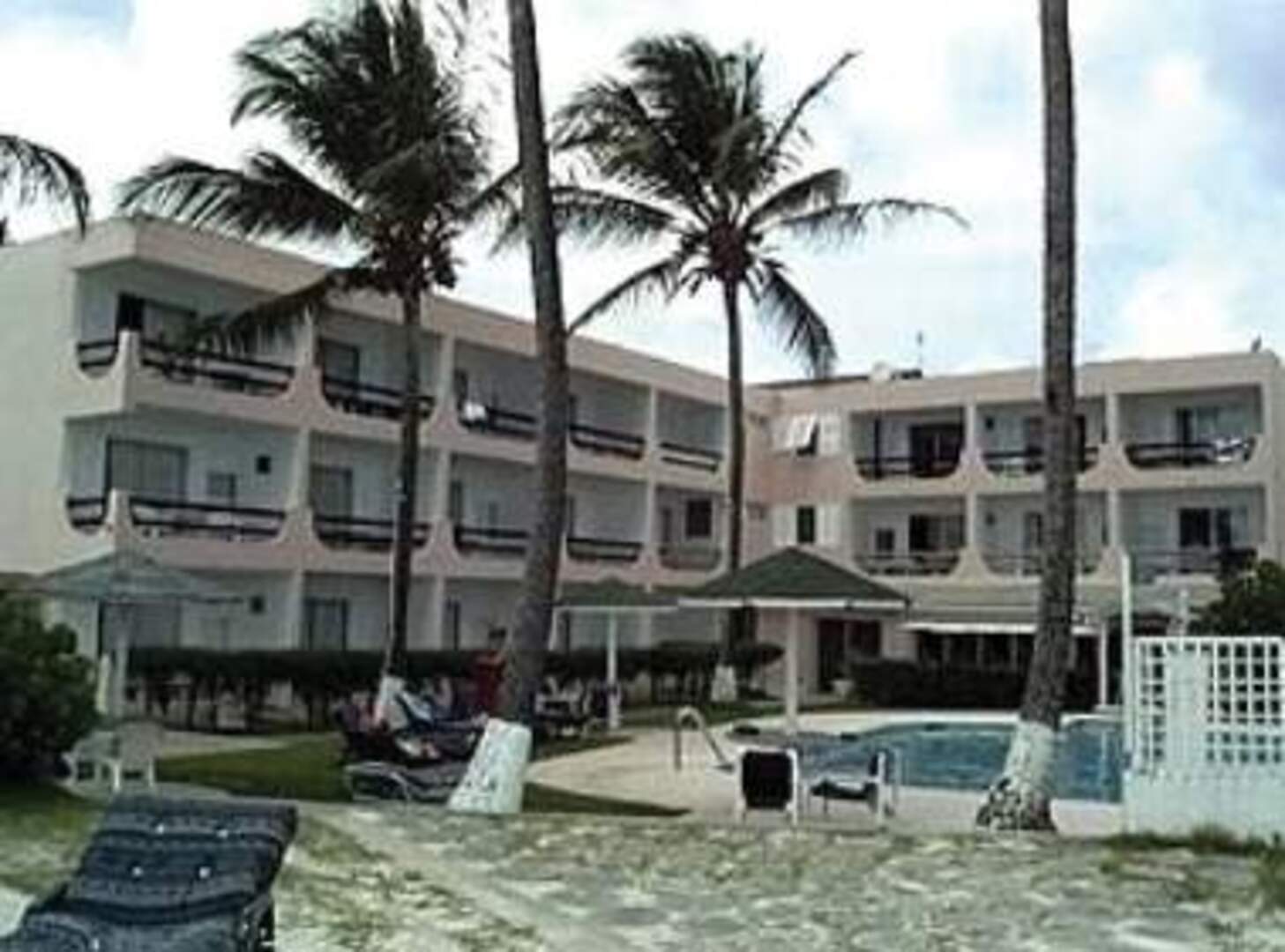 Dover Beach Hotel