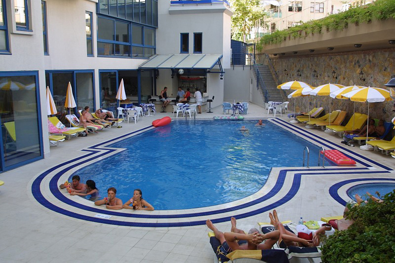 Ramira City Hotel