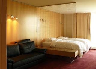 LIEUSAINT - Residhome Appart Hotel Suites Paris Sénart