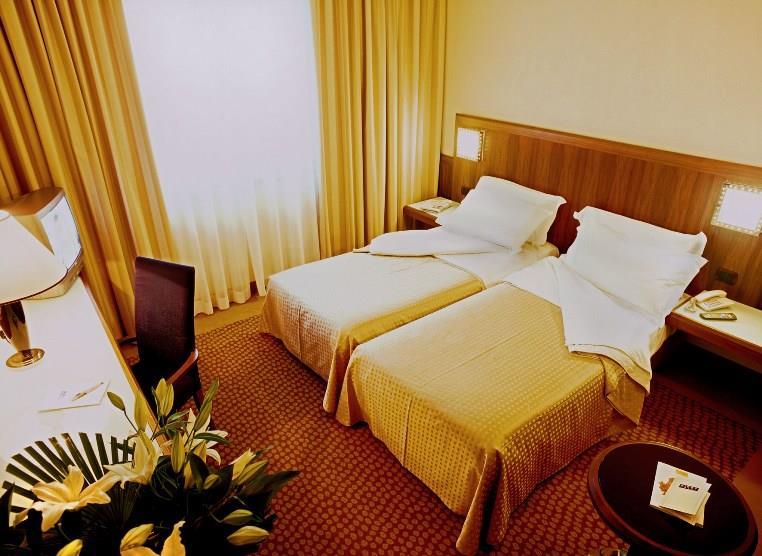 First Hotel Milan Malpensa Airport