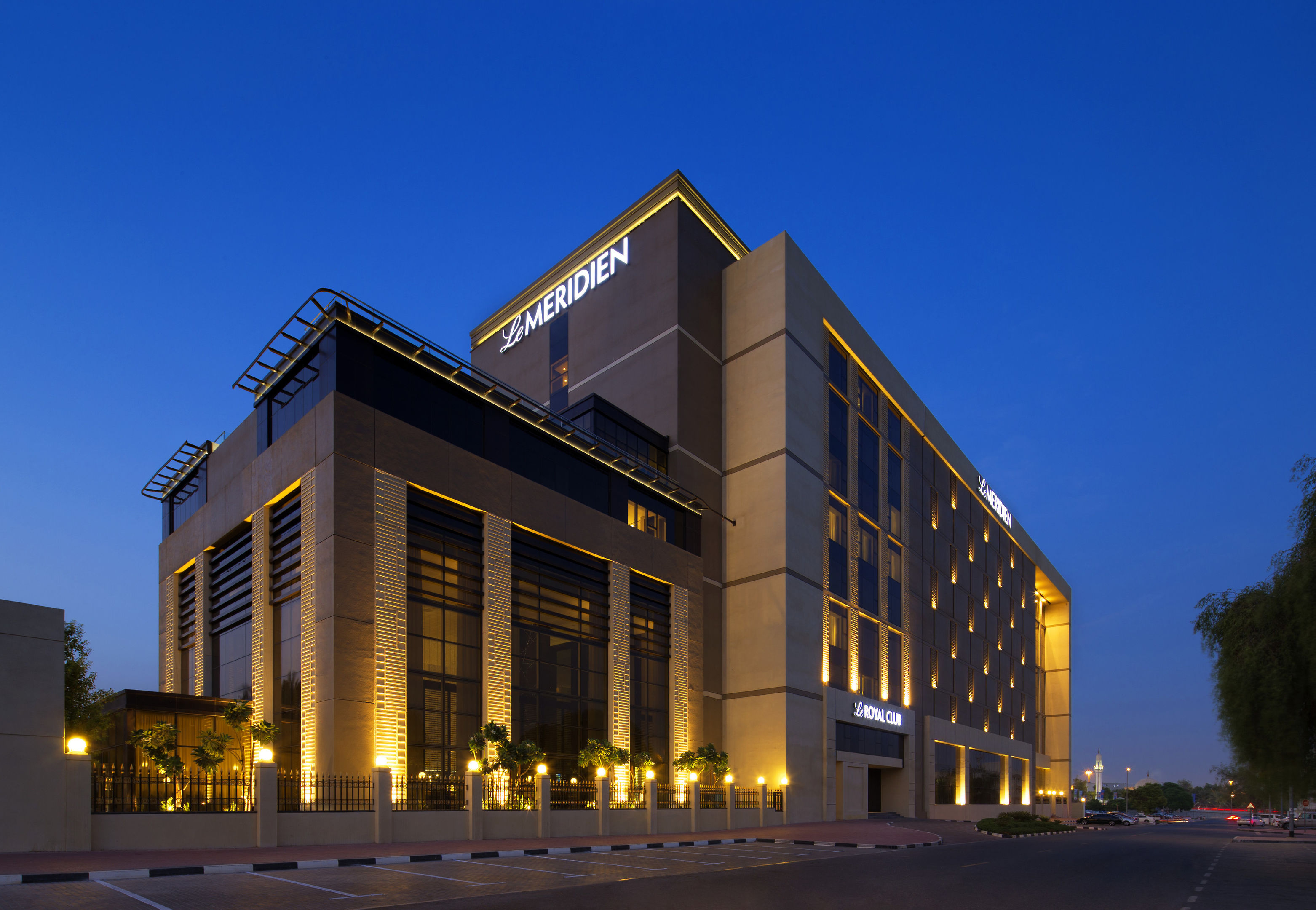 Le Meridien Dubai Hotel & Conference Centre Photo