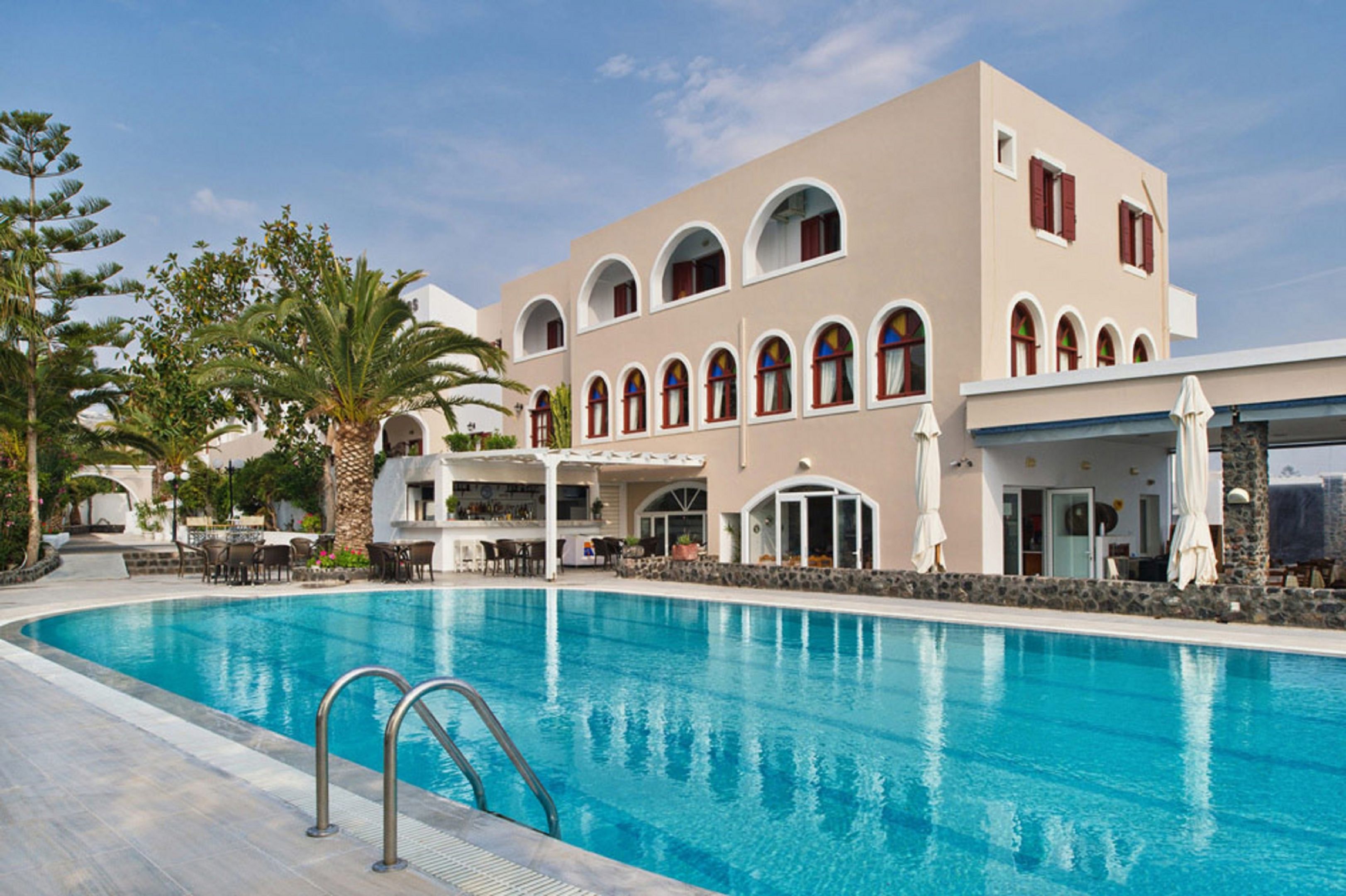 Makarios Beach Hotel