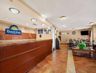 Days Inn by Wyndham Orlando Downtown