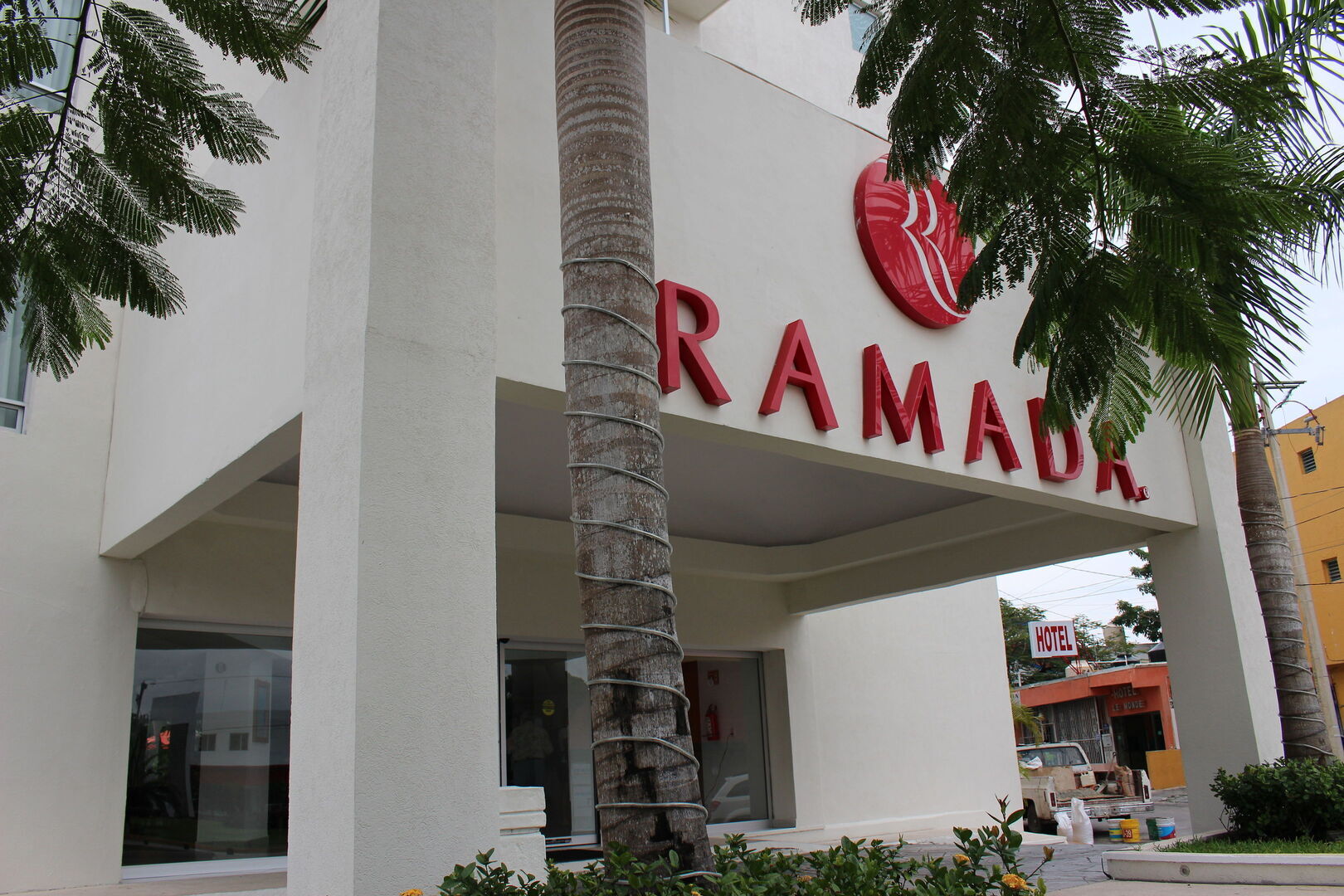 Ramada Cancun City