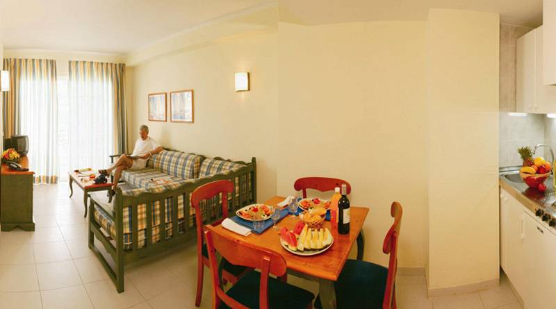 Hotel Bordoy Alcudia Port Suites Photo