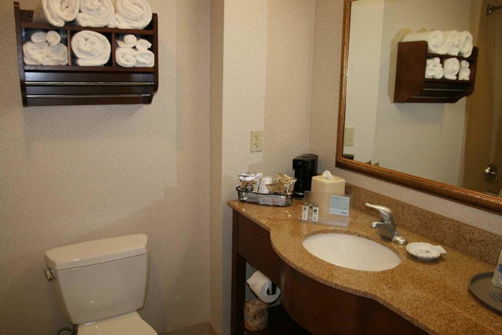 Hampton Inn & Suites Pittsburg