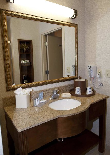 Hampton Inn & Suites Pittsburg