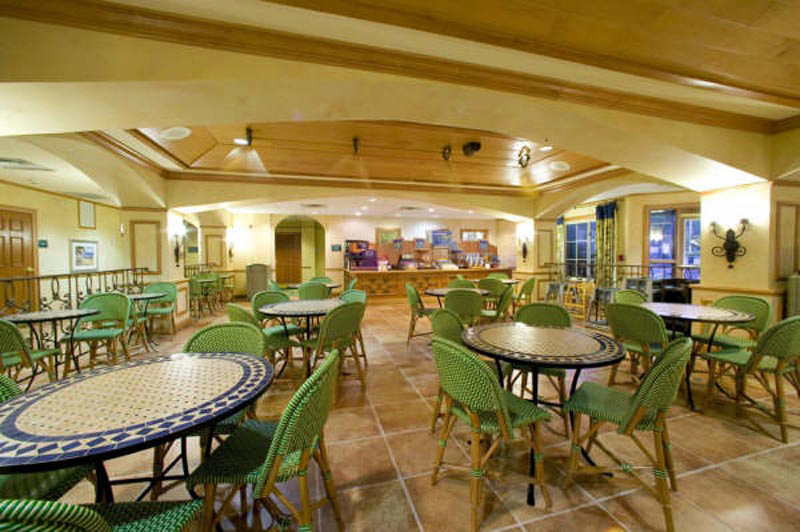 Best Western Plus Kissimmee-Lake Buena Vista South Inn & Suites