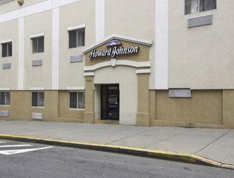 Howard Johnson Express Inn Bronx