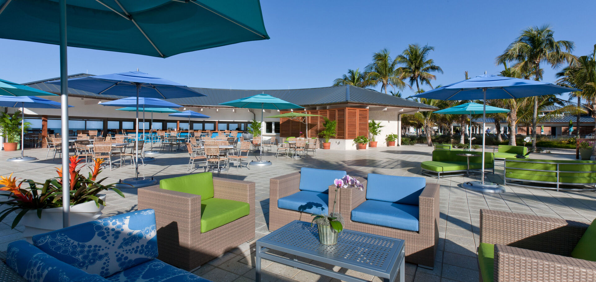 Naples Beach Hotel & Golf Club