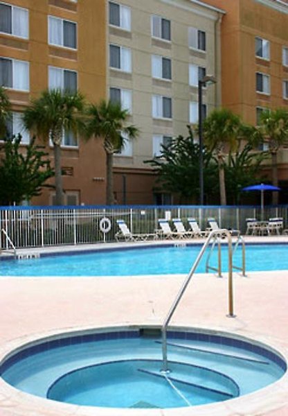 Fairfield Inn & Suites Orlando at Seaworld