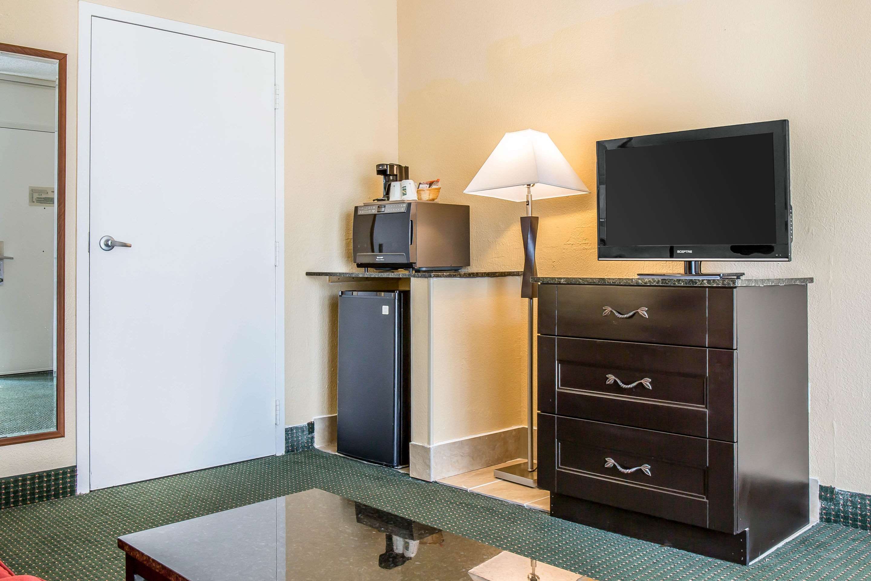 Quality Suites Near Orange County Convention Center