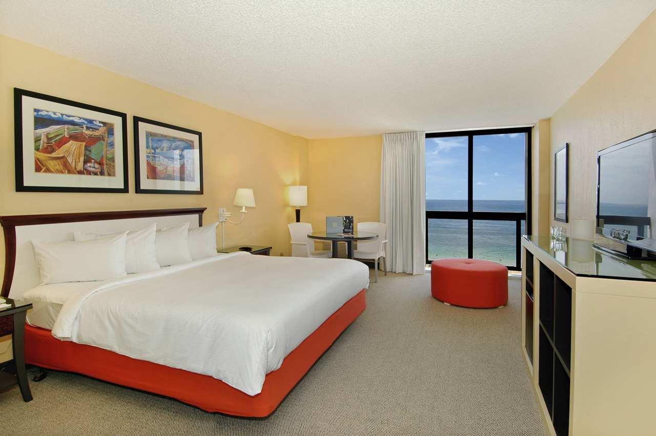 Bahia Mar Fort Lauderdale Beach - a DoubleTree by Hilton Hotel