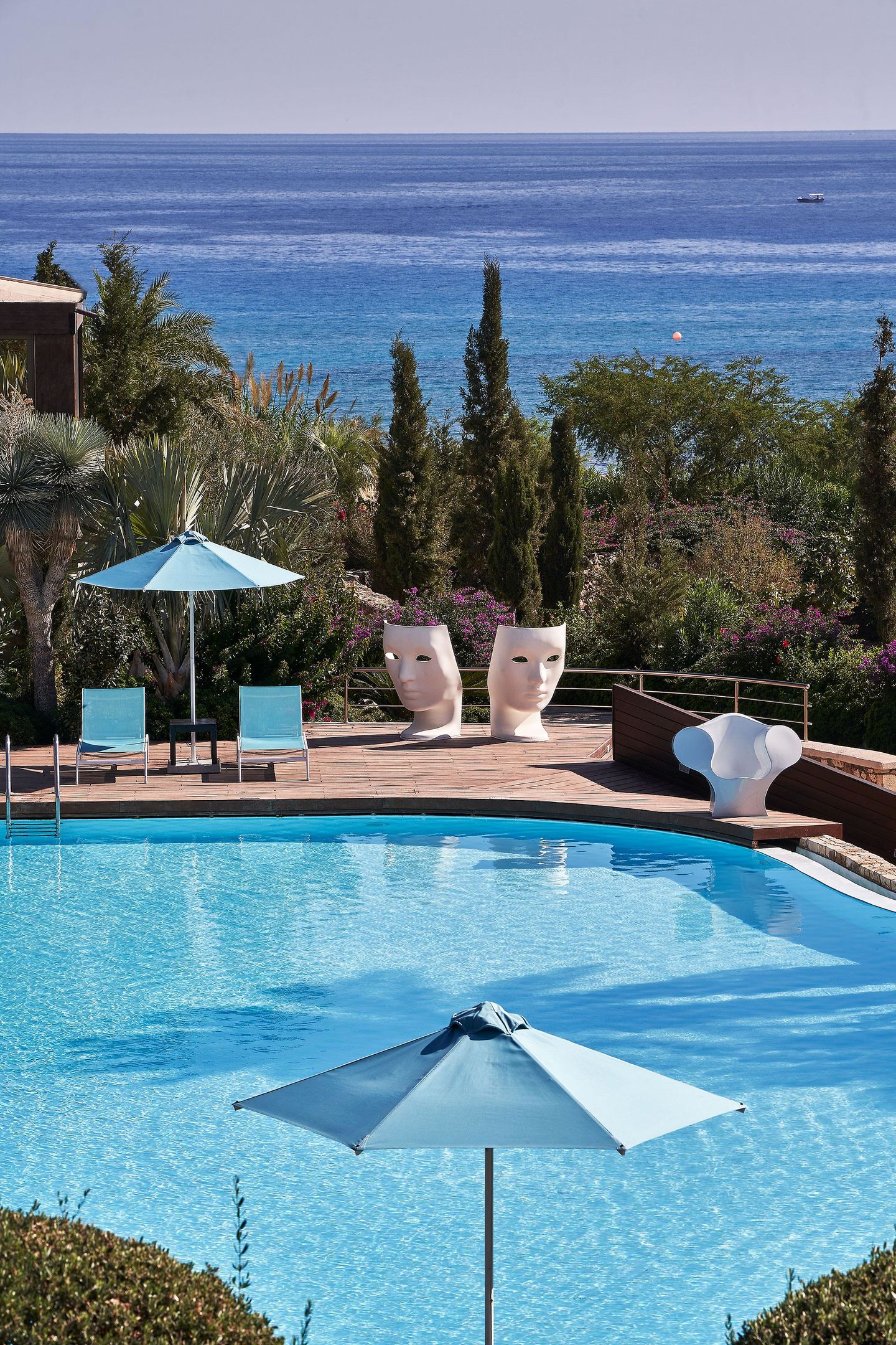 Aqua Grand Exclusive Deluxe Resort