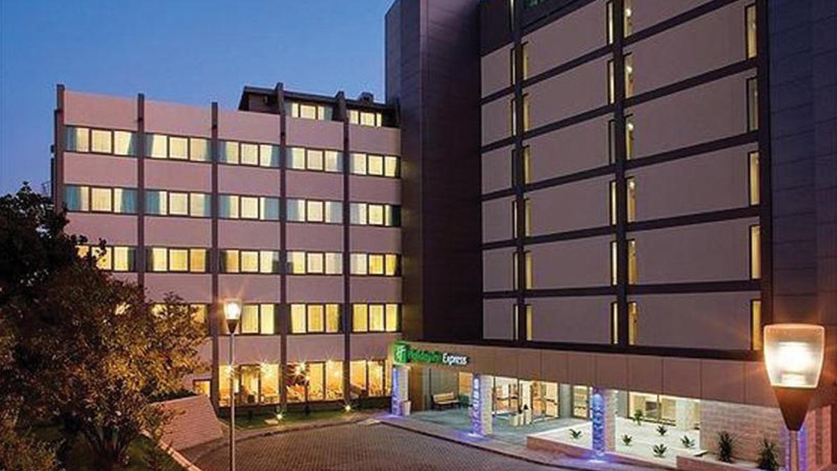 Holiday Inn Express Lisbon Airport