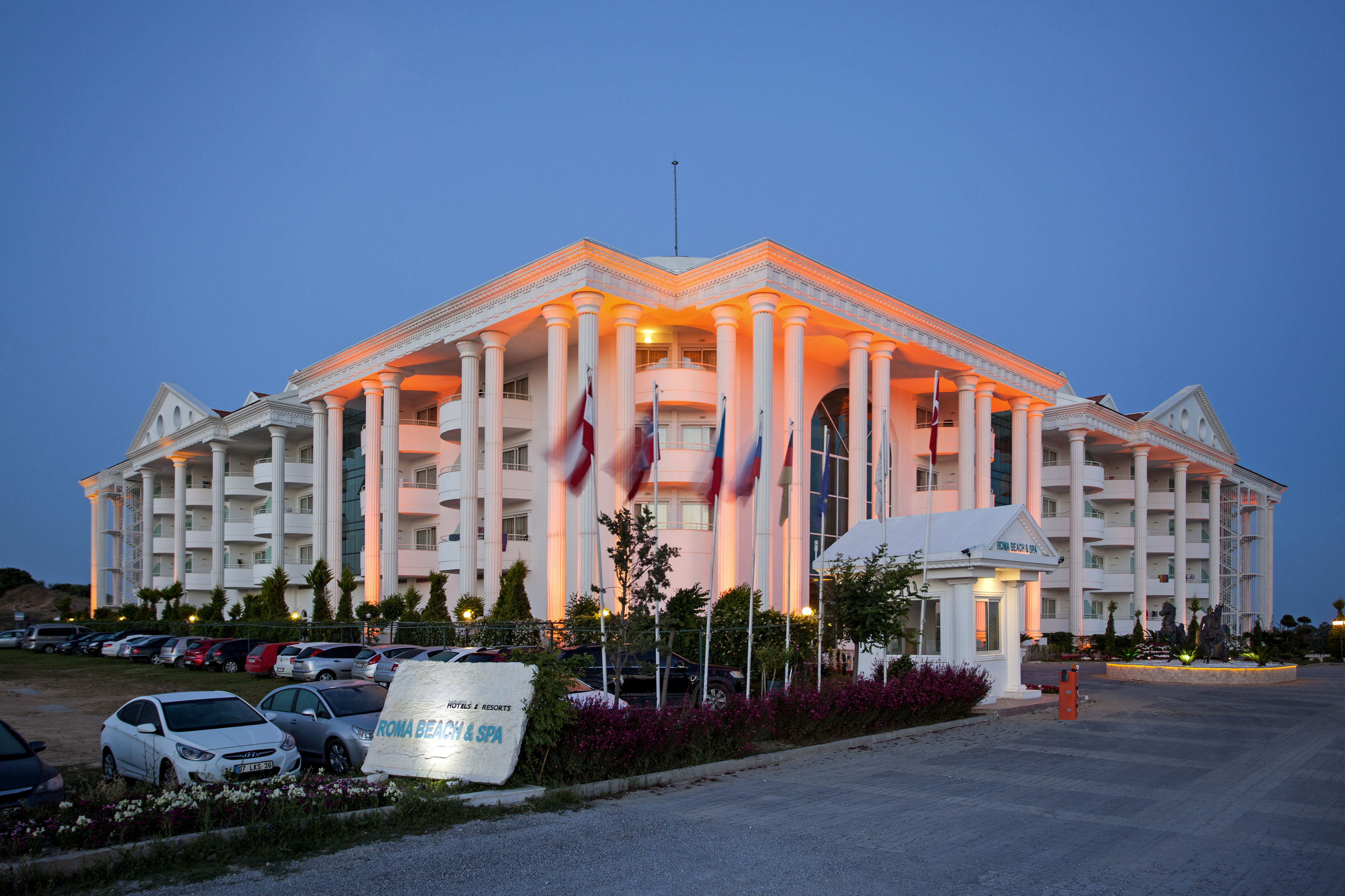 Roma Beach Resort & Spa