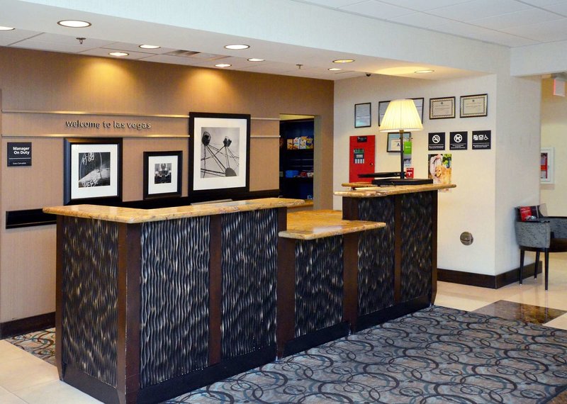 Hampton Inn & Suites Las Vegas Airport