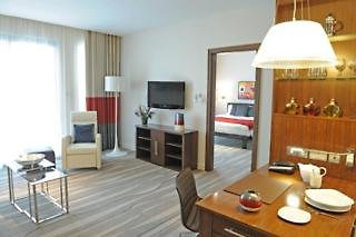 Staybridge Suites Abu Dhabi - Yas Island