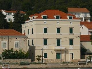 Hotel Tisno