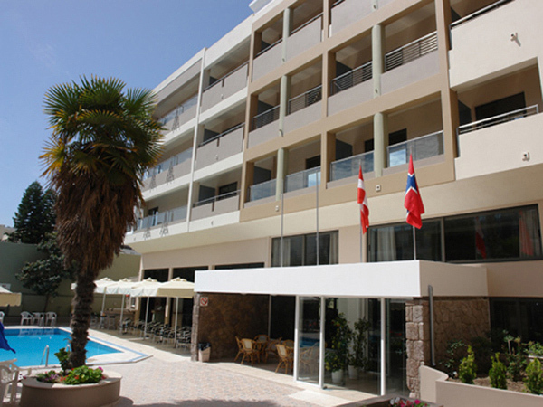 Saint Constantin Hotel