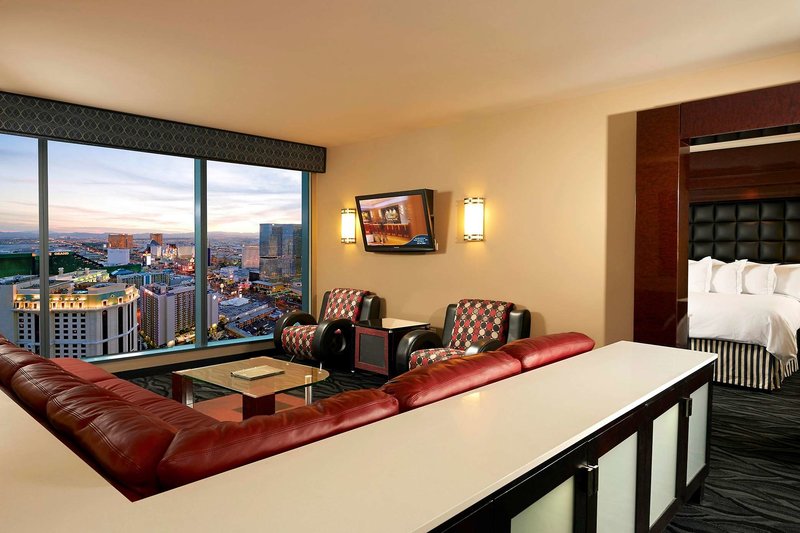 Elara by Hilton Grand Vacations – Center Strip