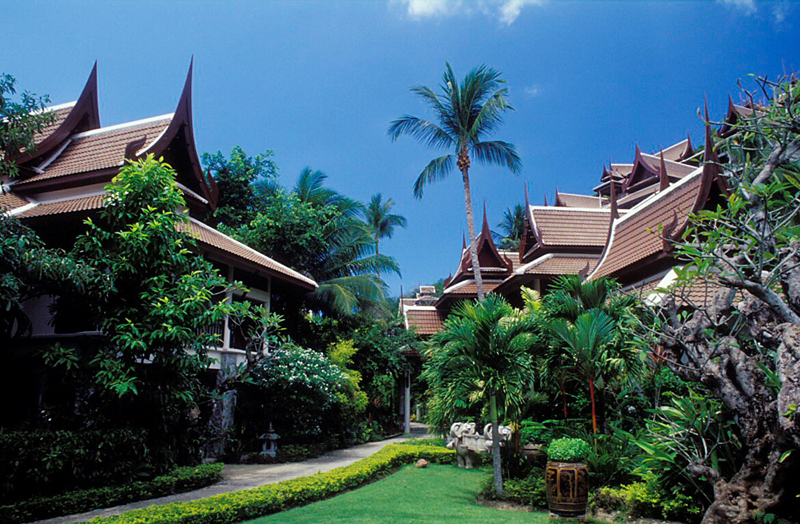 Thavorn Beach Village Resort