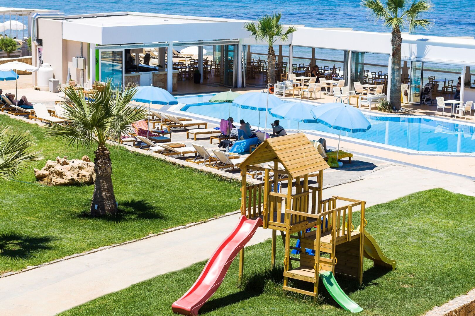 Theo Star Beach Hotel