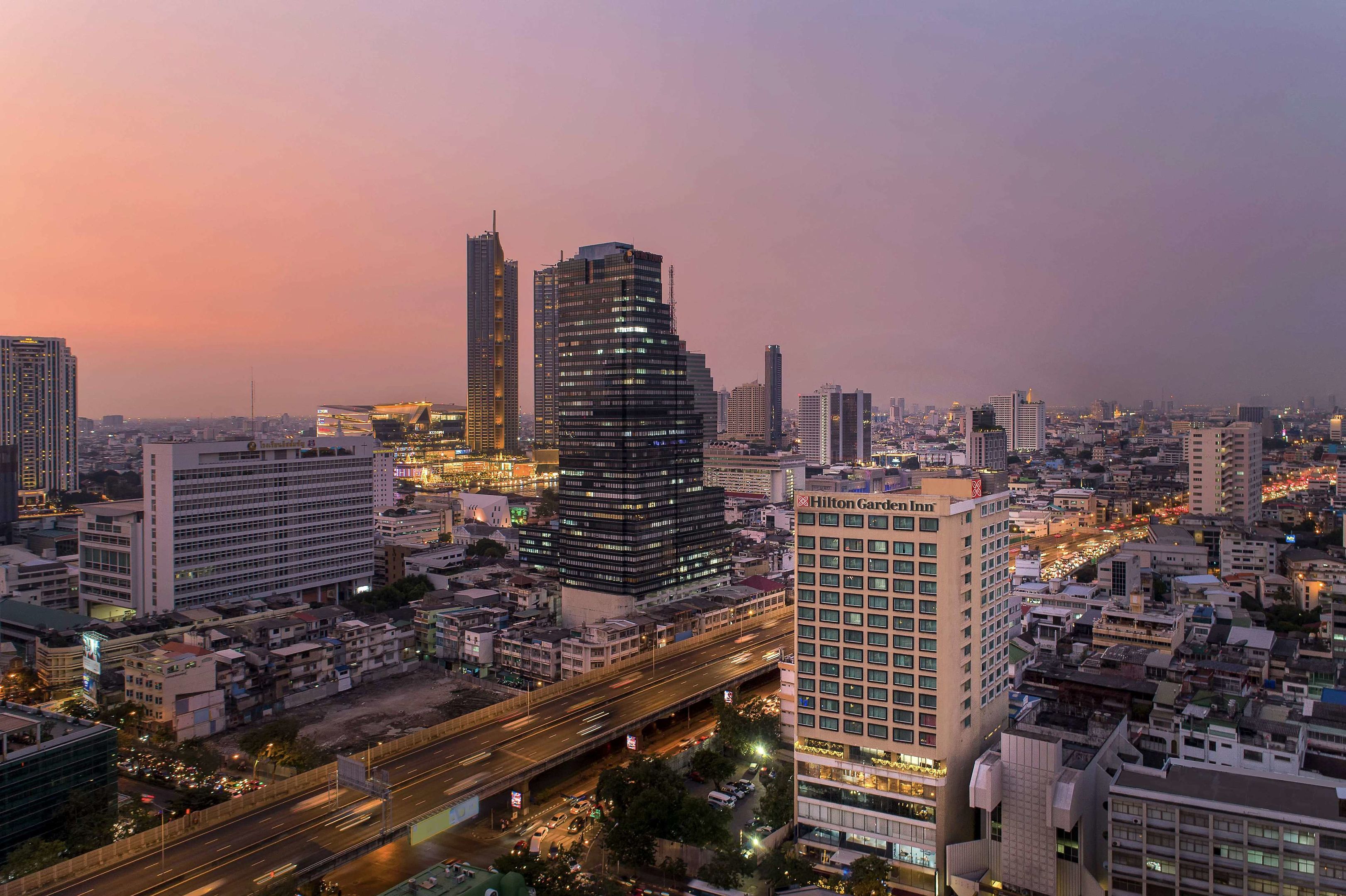 Novotel Bangkok Fenix Silom