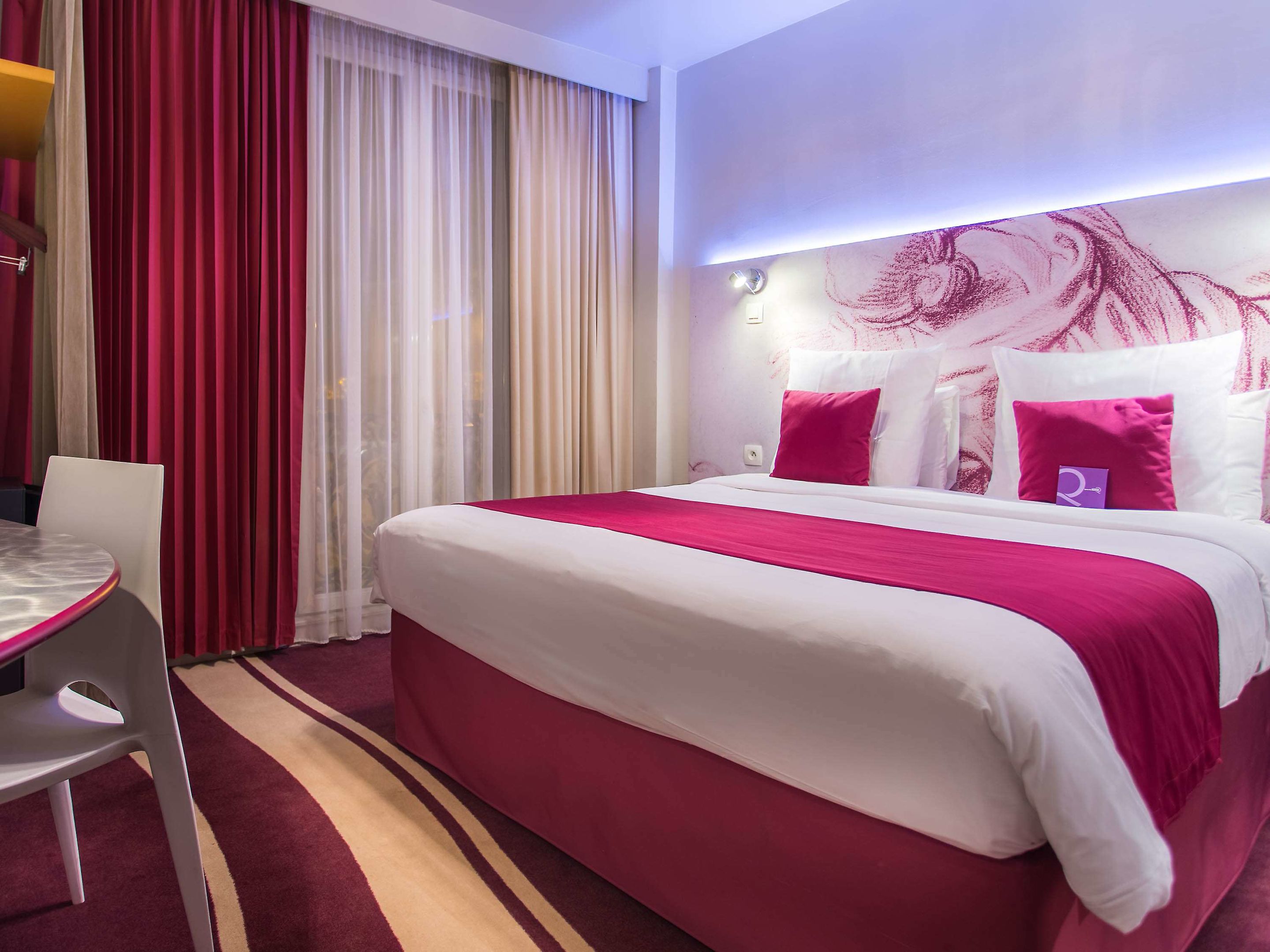 Mercure Paris Bastille Marais Hotel