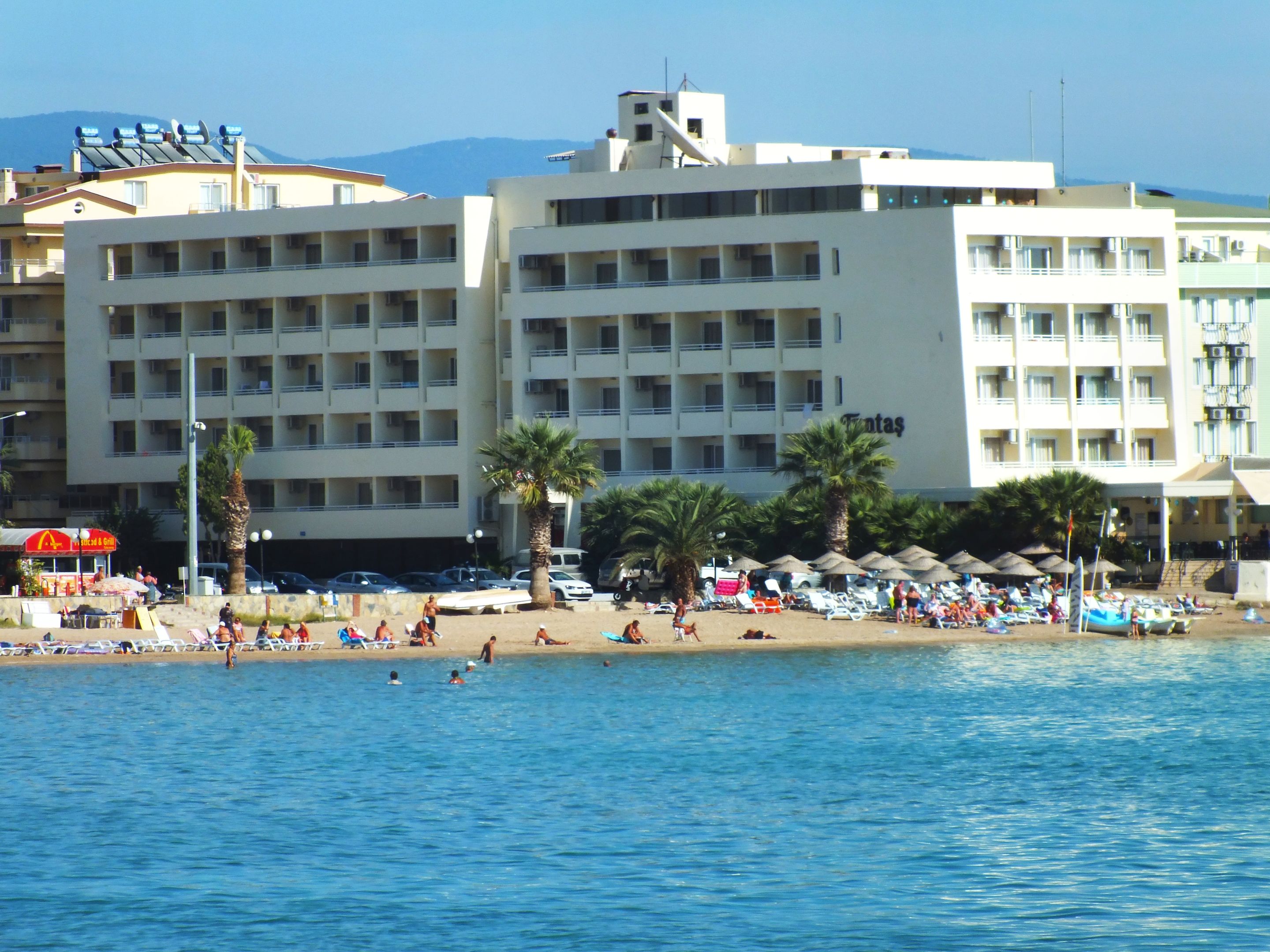 Tuntas Beach Hotel Altinkum